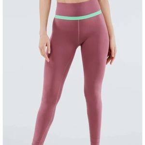 Fabletics SculptKnit High-Waisted Cut-out Legging Rose Clay/Tropical Water Sz L